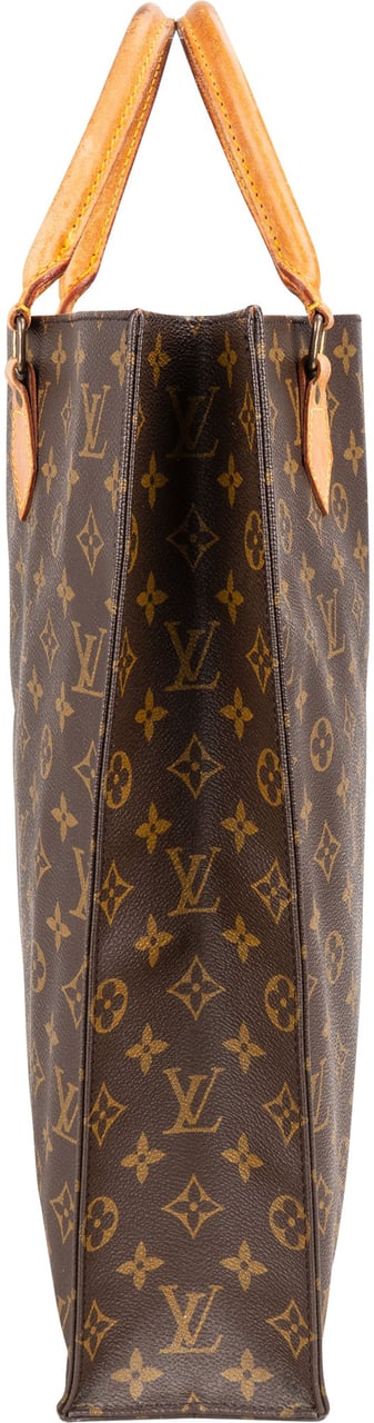 Louis Vuitton Louis Vuitton Canvas Monogram Sac Plat Handbag Bruin