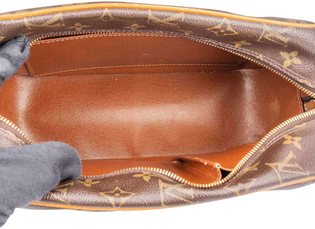 Louis Vuitton Louis Vuitton Canvas Monogram Cite MM Shoulder Bag Bruin