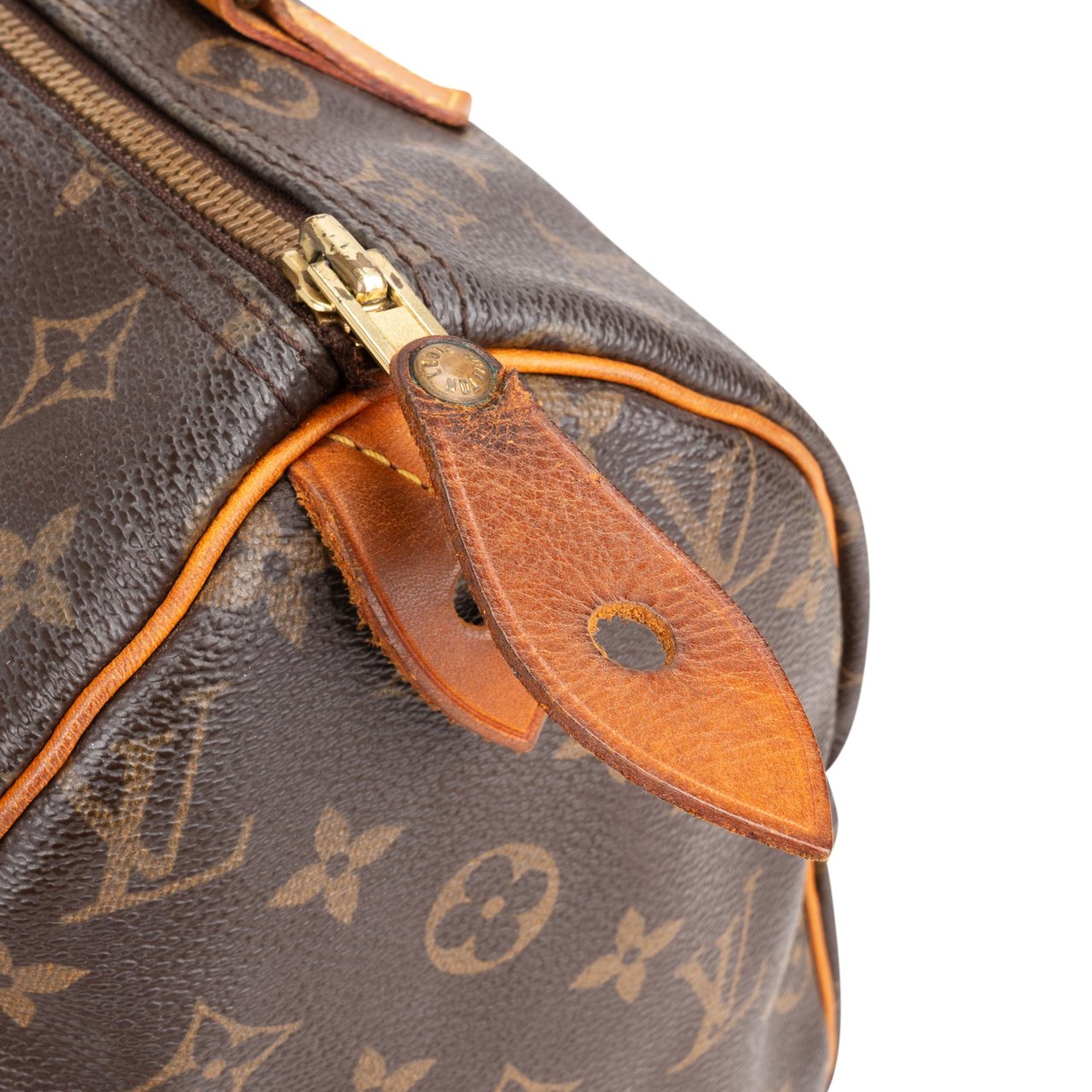 Louis Vuitton Louis Vuitton Canvas Monogram Speedy 30 Handbag Bruin