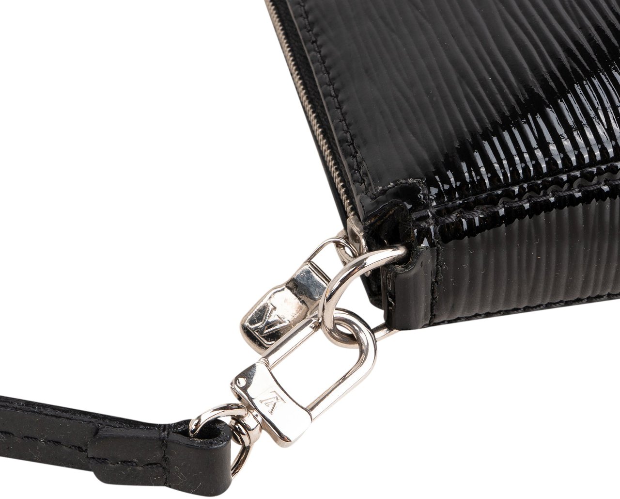 Louis Vuitton Louis Vuitton Electric Epi Leather NM Pochette Shoulder Bag Zwart