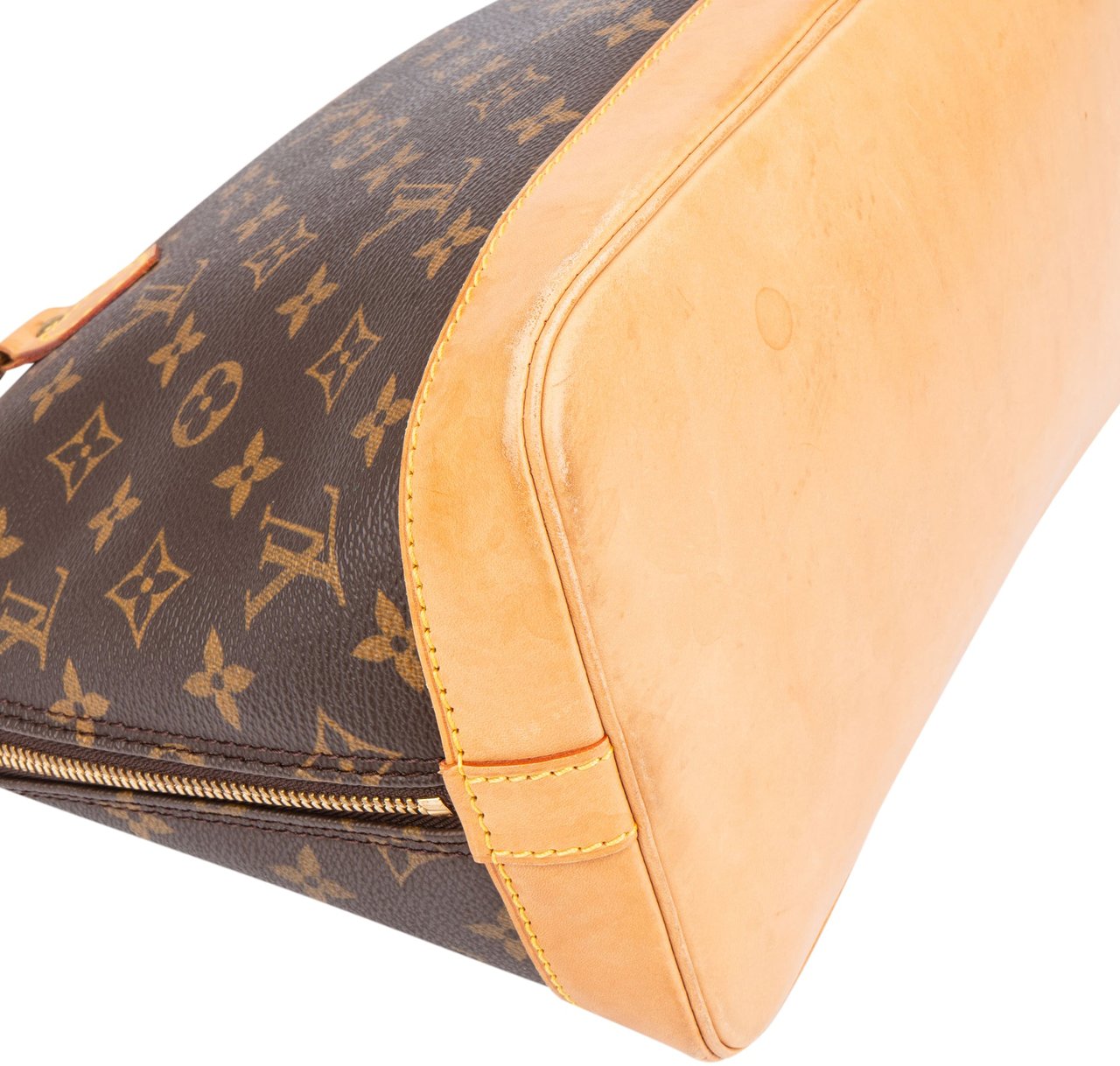 Louis Vuitton Louis Vuitton Canvas Monogram Alma PM Handbag Bruin
