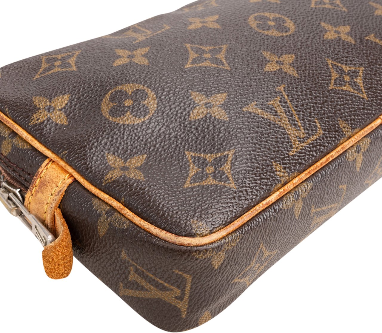 Louis Vuitton Louis Vuitton Canvas Monogram Marly Crossbody Bag Bruin