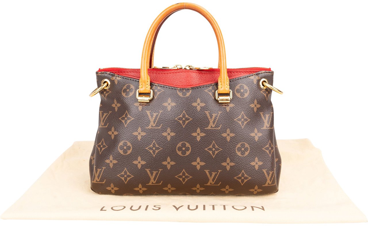 Louis Vuitton Louis Vuitton Canvas Monogram Pallas PM Handbag Bruin