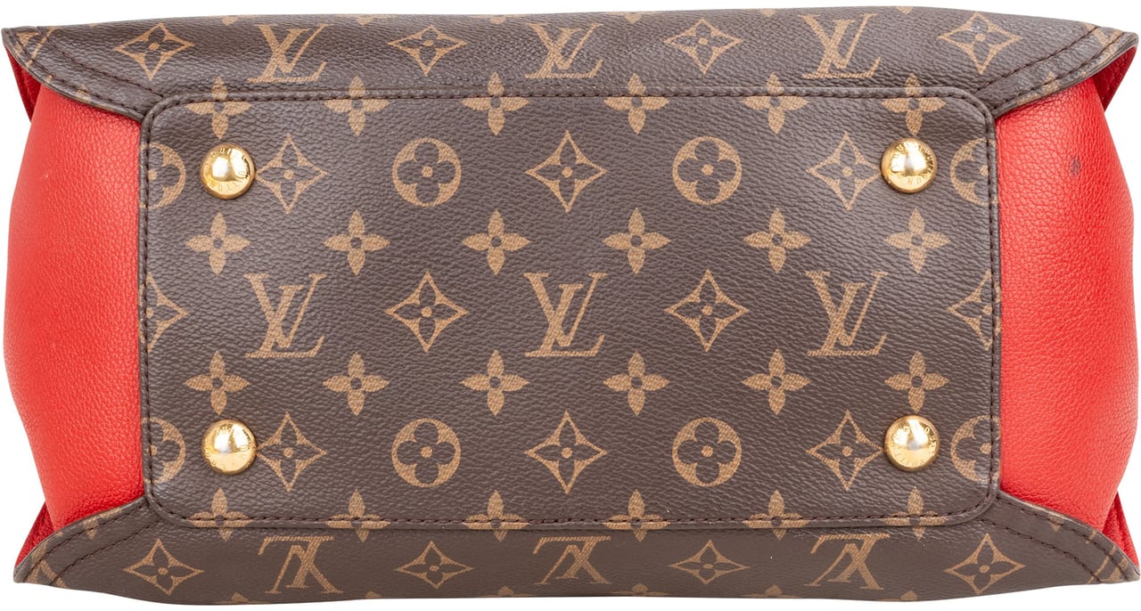 Louis Vuitton Canvas Monogram Gaia Handbag Bruin