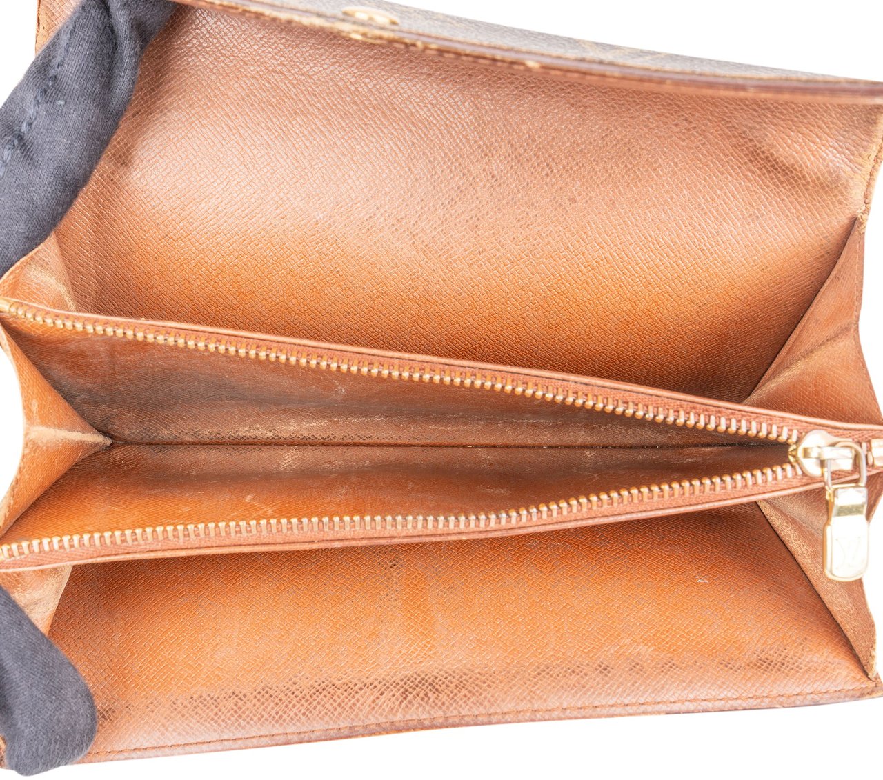 Louis Vuitton Louis Vuitton Canvas Monogram Sarah Wallet Bruin