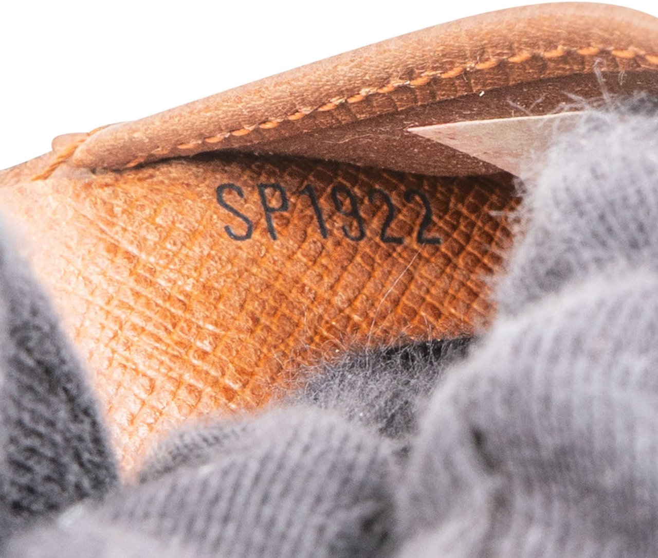 Louis Vuitton Louis Vuitton Canvas Monogram Elise Wallet Bruin