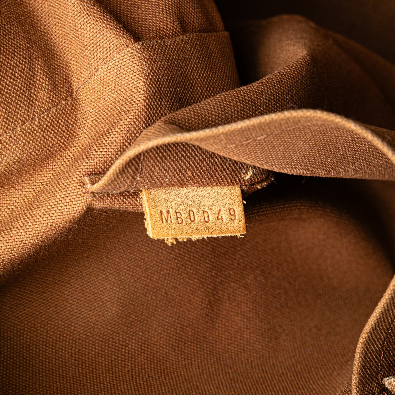 Louis Vuitton Monogram Tivoli GM Bruin