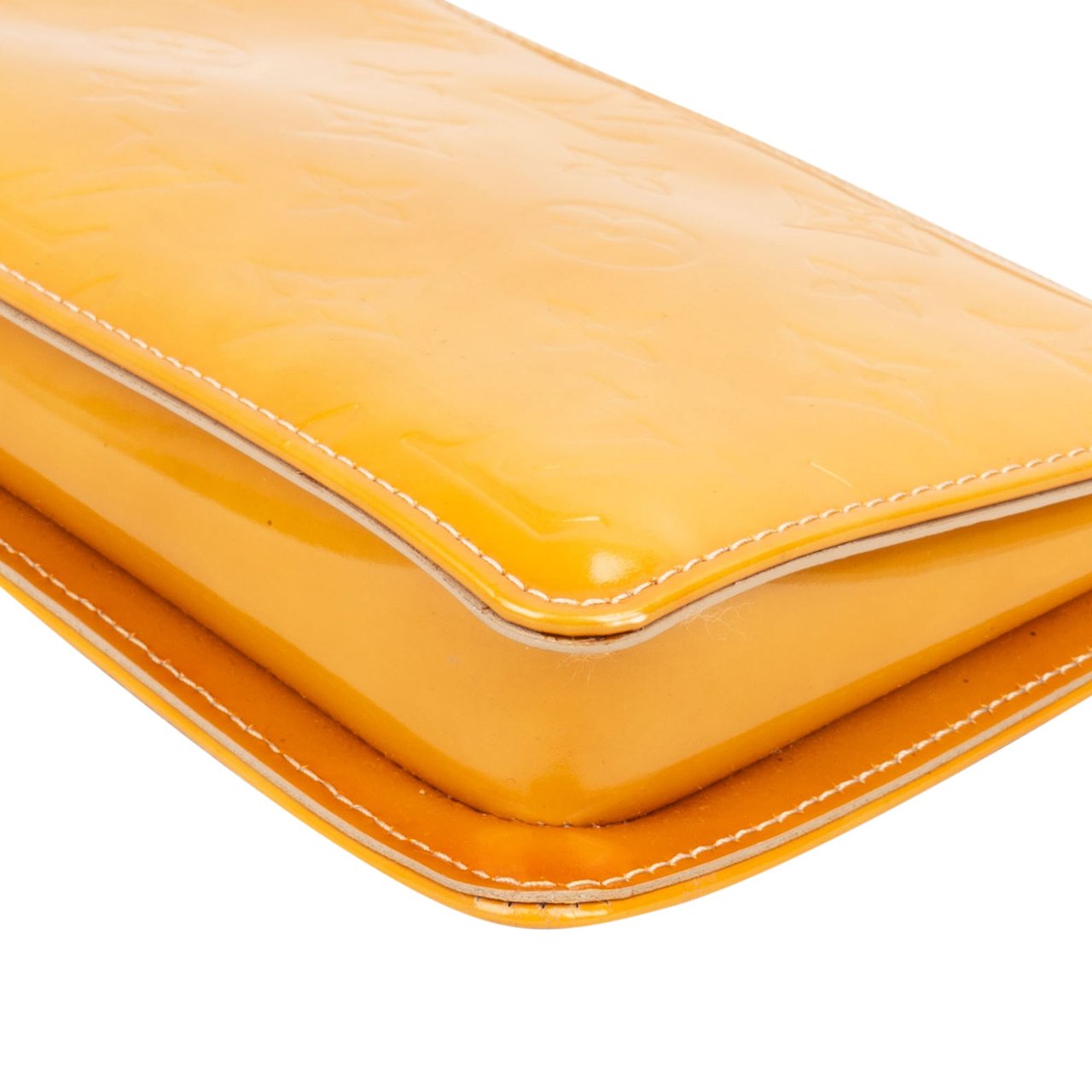 Louis Vuitton Louis Vuitton Vernis Monogram Lexington Pochette Handbag Geel