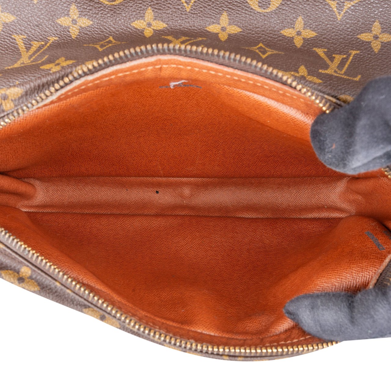 Louis Vuitton Louis Vuitton Canvas Monogram Saint Germain GM Crossbody Bag Bruin