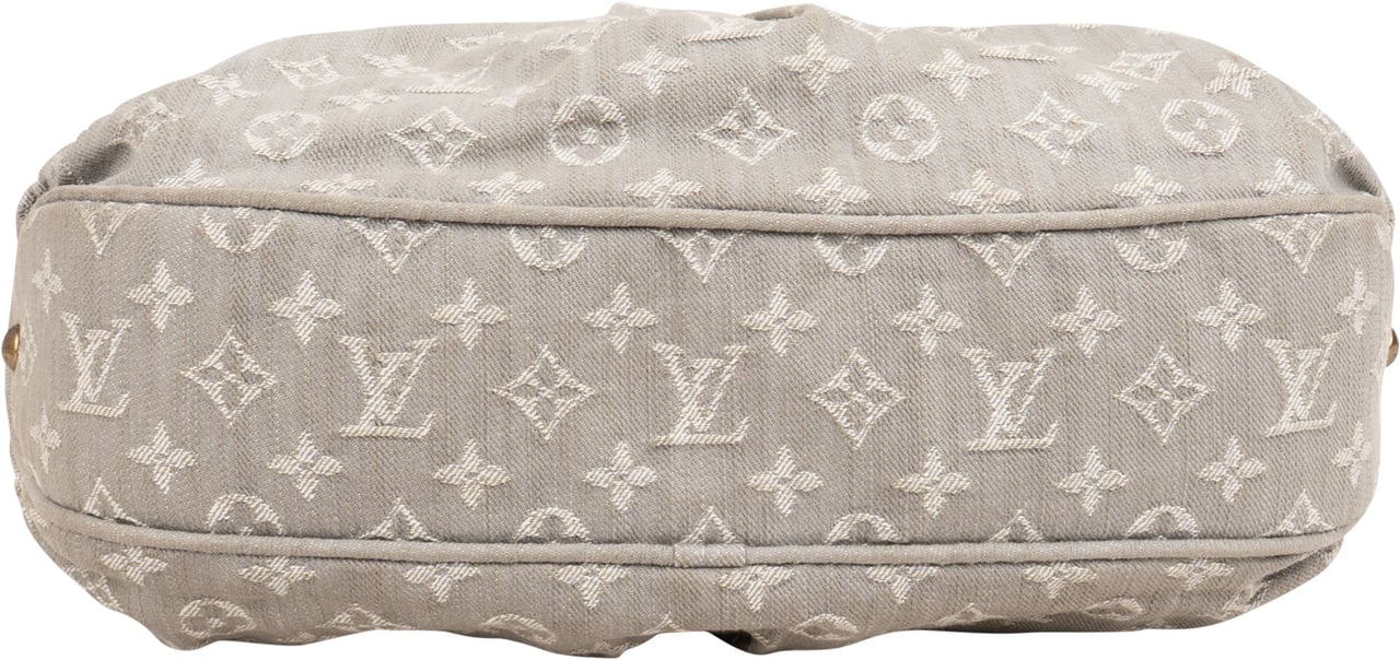 Louis Vuitton Louis Vuitton Denim Monogram Mahina Shoulder Bag Donkergrijs