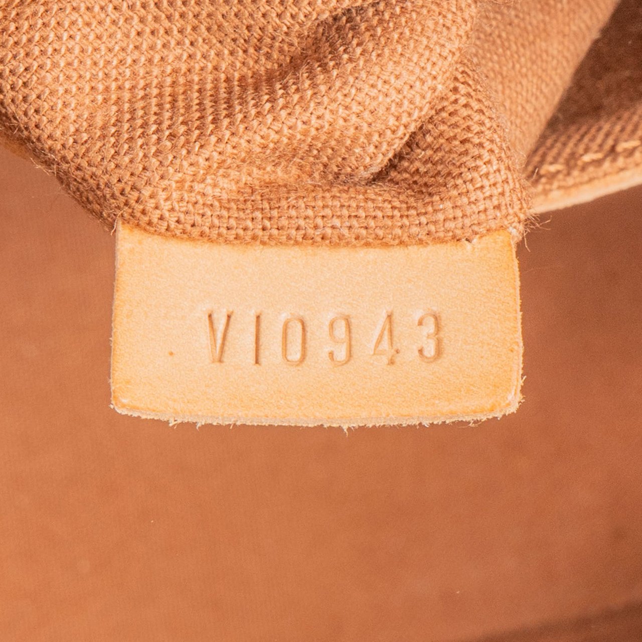 Louis Vuitton Louis Vuitton Canvas Monogram Alma PM Handbag Bruin