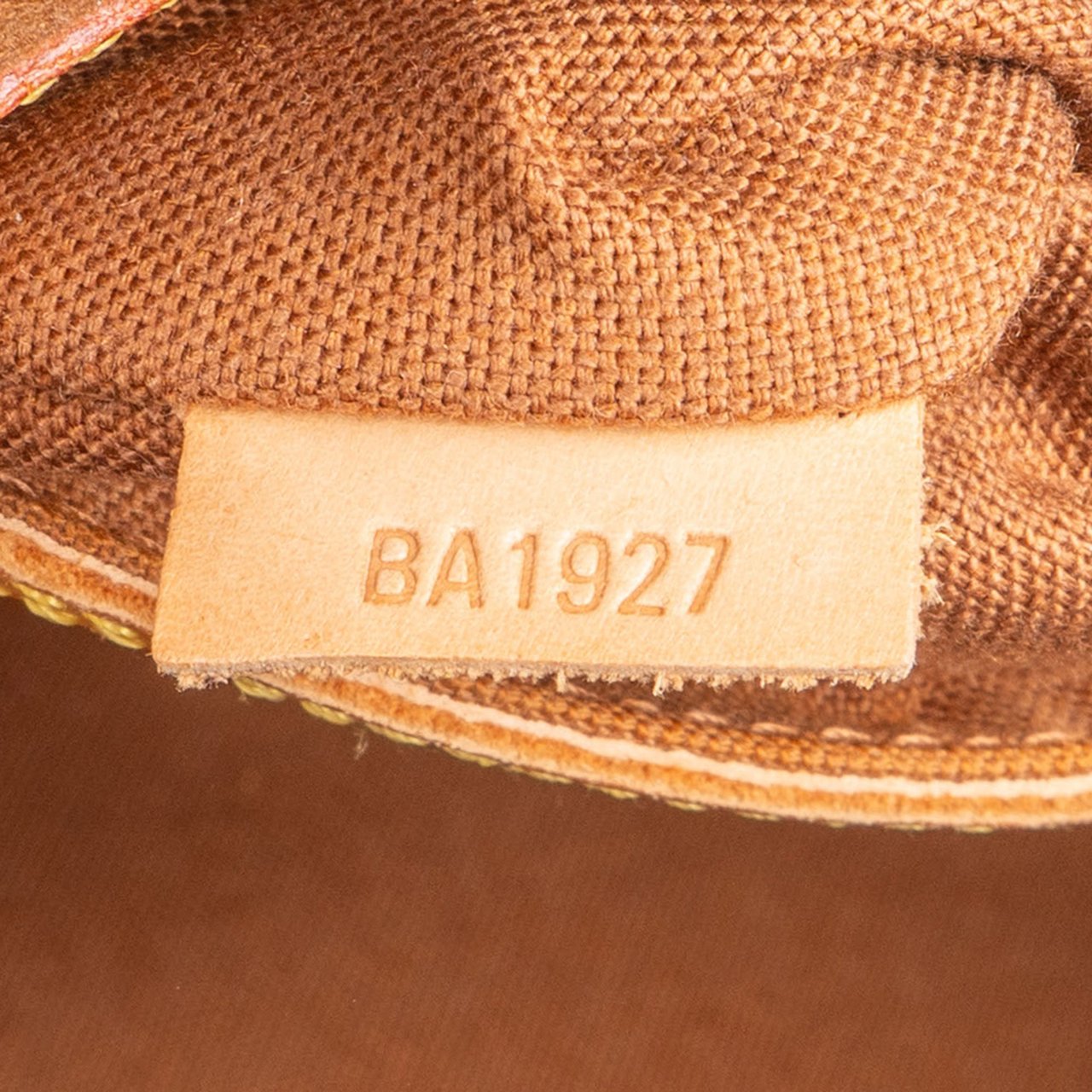 Louis Vuitton Louis Vuitton Canvas Monogram Alma PM Handbag Bruin