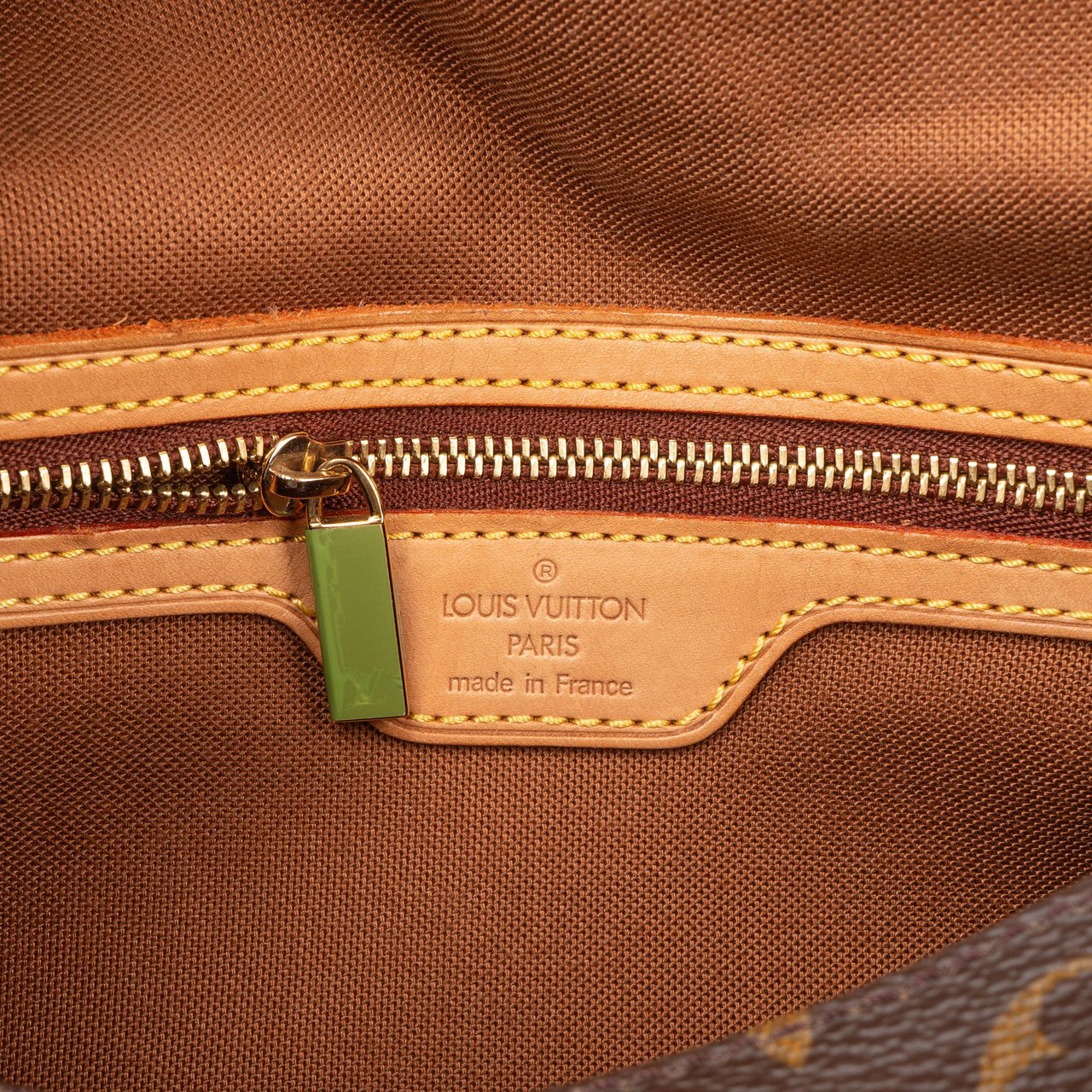 Louis Vuitton Louis Vuitton Canvas Monogram Looping PM Handbag Bruin
