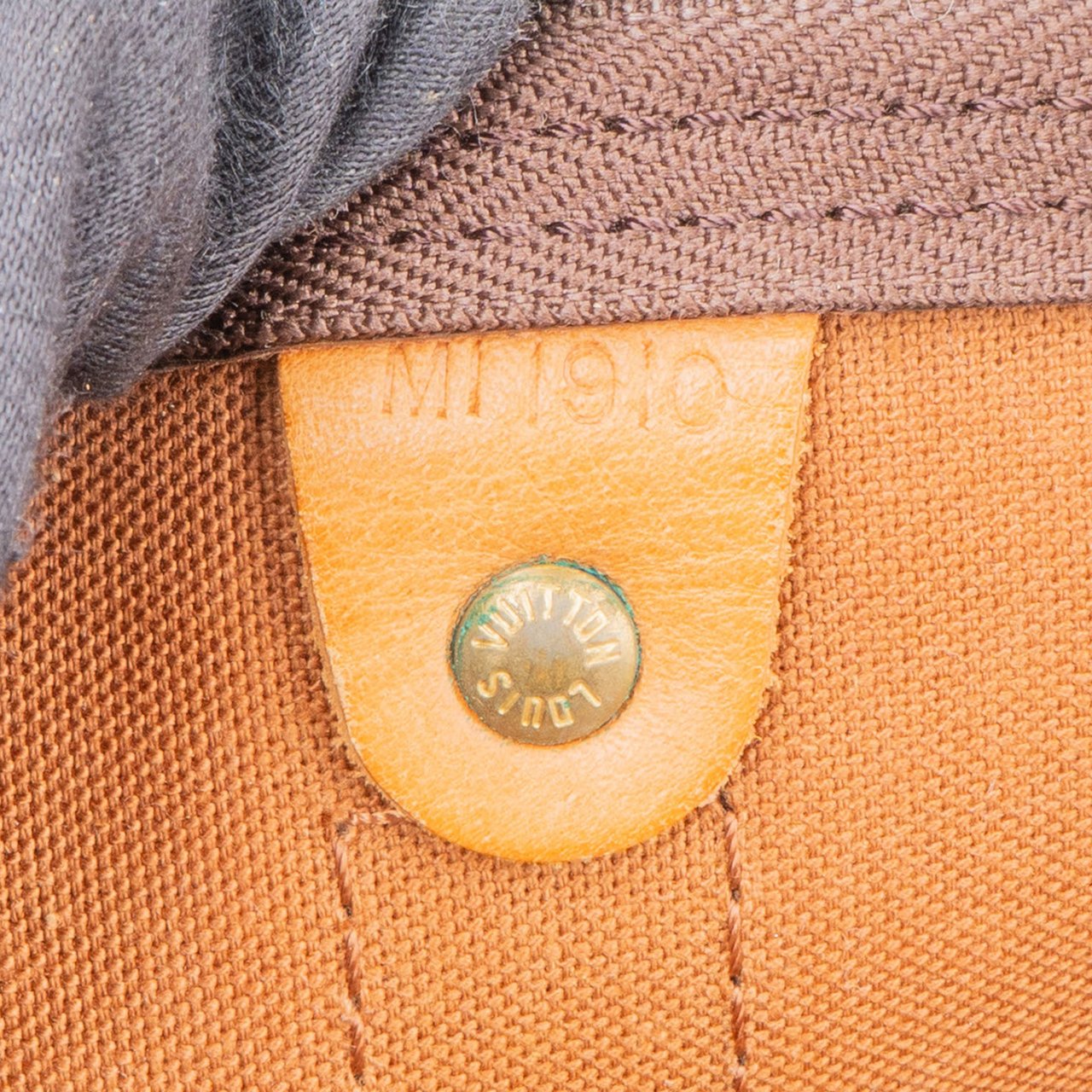 Louis Vuitton Louis Vuitton Canvas Monogram Keepall 55 Bruin