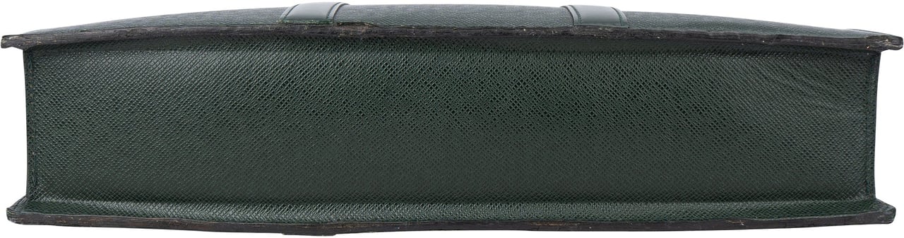 Louis Vuitton Green Taiga Leather Porte Documents Lozan Handbag Groen