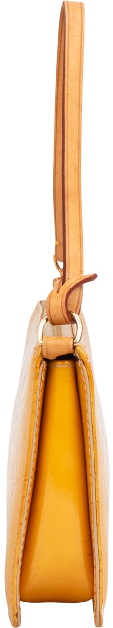 Louis Vuitton Vernis Monogram Lexington Pochette Handbag Geel