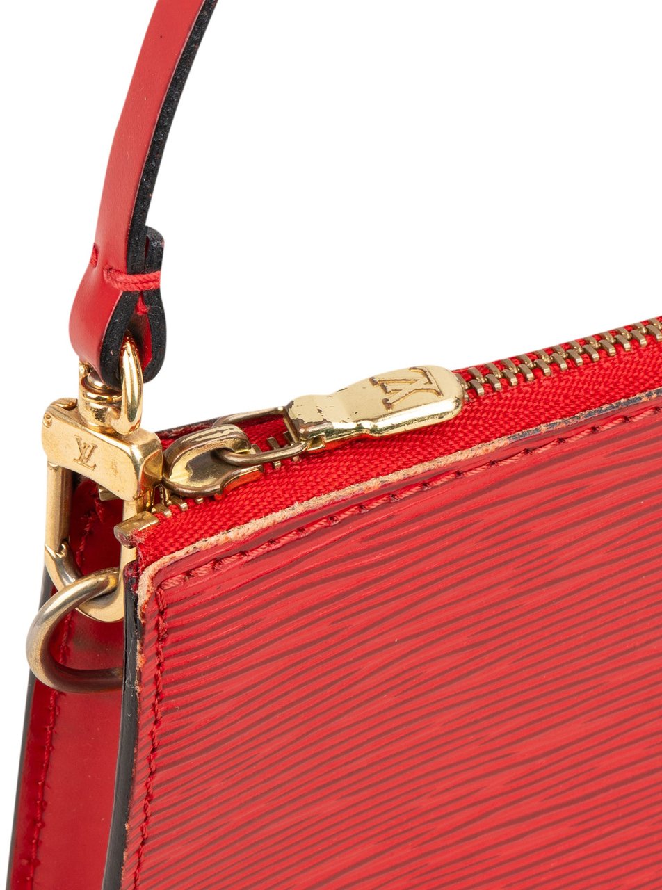 Louis Vuitton Louis Vuitton Rouge Epi Leather Pochette Accessoire Handbag Rood