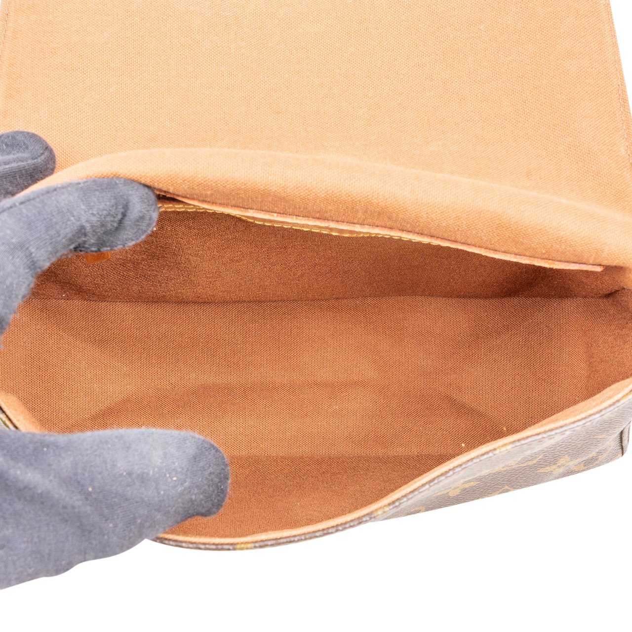 Louis Vuitton Louis Vuitton Canvas Monogram Looping PM Shoulder Bag Bruin