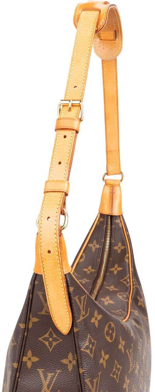 Louis Vuitton Louis Vuitton Canvas Monogram Boulogne Crossbody Bag Bruin