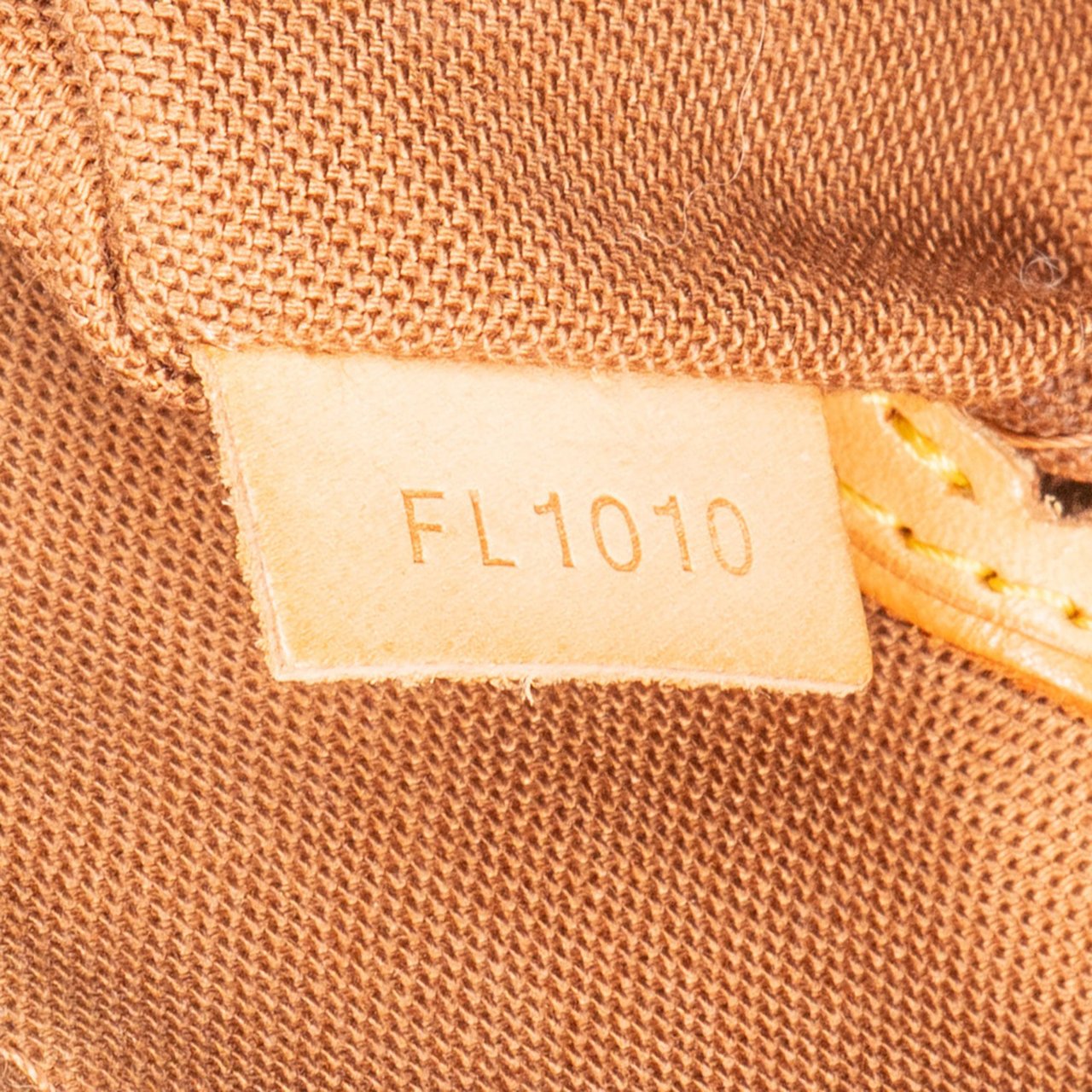 Louis Vuitton Louis Vuitton Canvas Monogram Alma PM Handbag Bruin