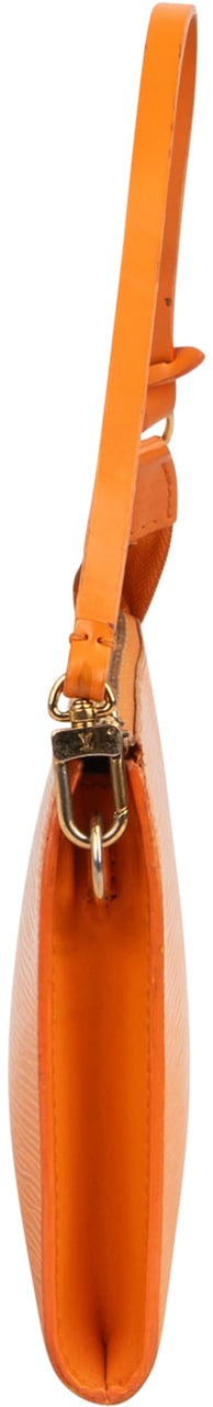 Louis Vuitton Louis Vuitton Orange Epi Leather Pochette Accessoire Handbag Oranje