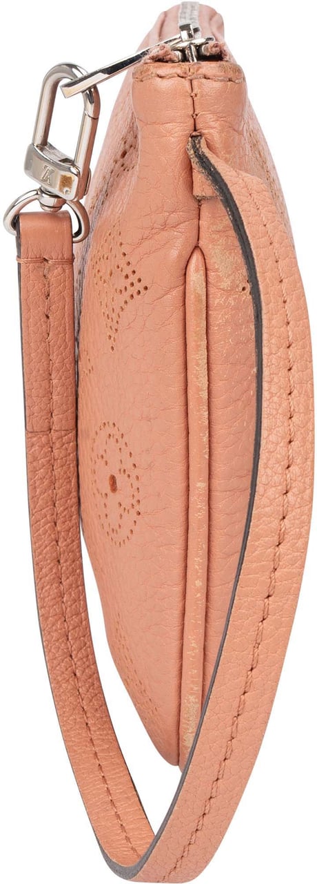 Louis Vuitton Leather Monogram Selene Pochette Accessoire Clutch Rood