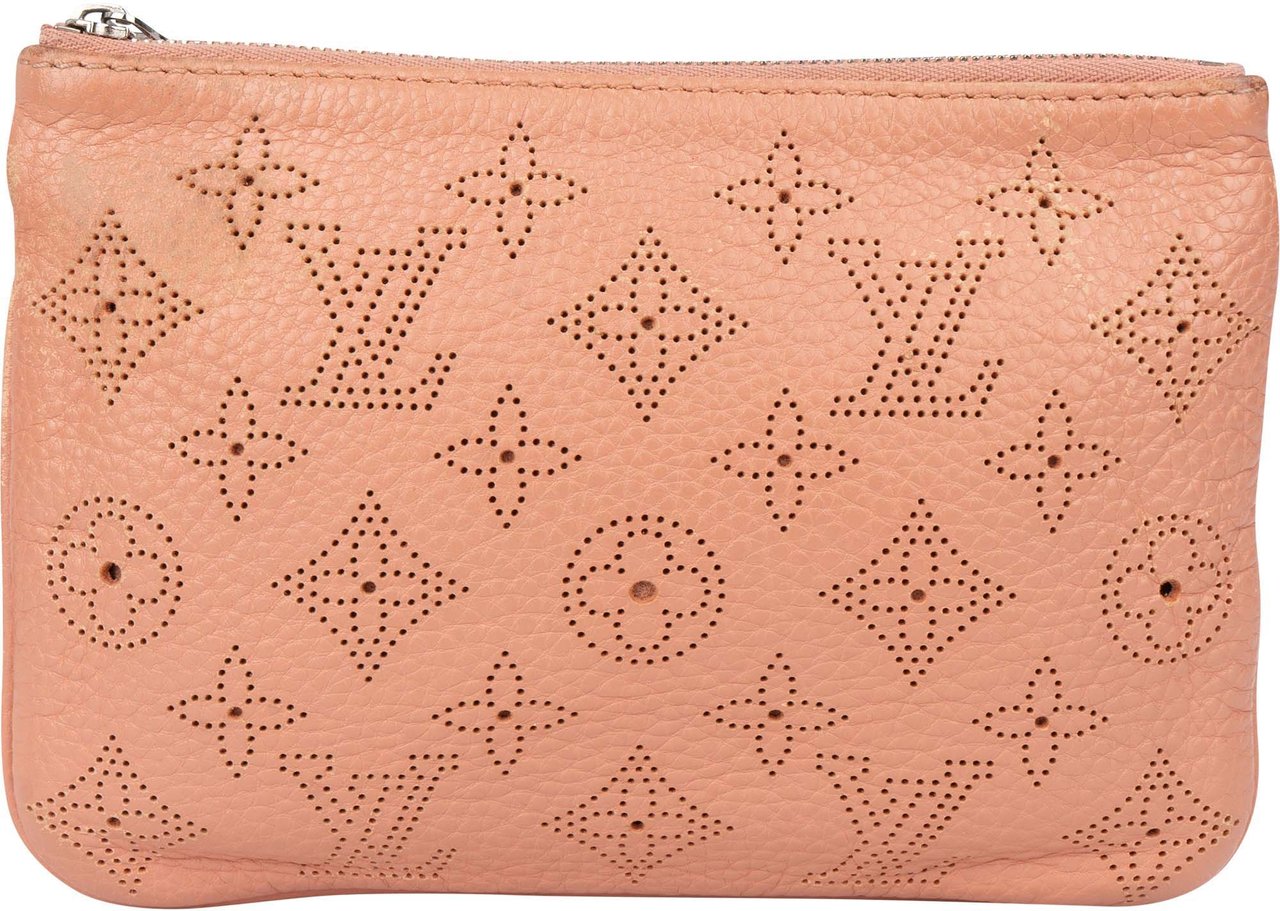 Louis Vuitton Leather Monogram Selene Pochette Accessoire Clutch Rood