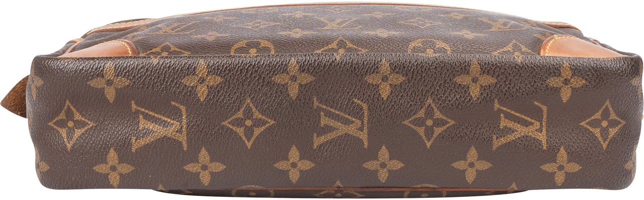 Louis Vuitton Louis Vuitton Canvas Monogram Compiegne 28 Clutch Bruin