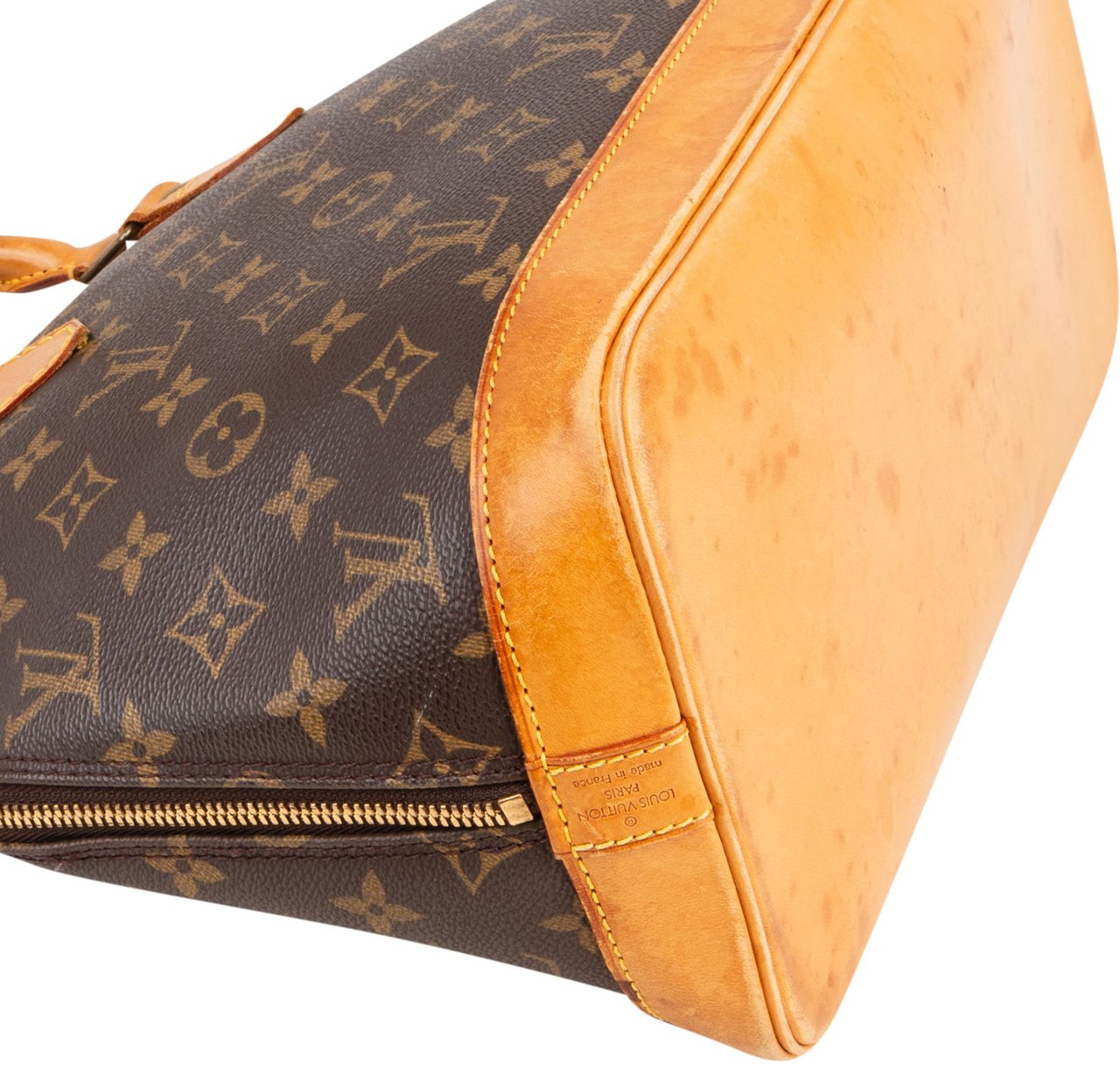 Louis Vuitton Louis Vuitton Canvas Monogram Alma PM Handbag Bruin
