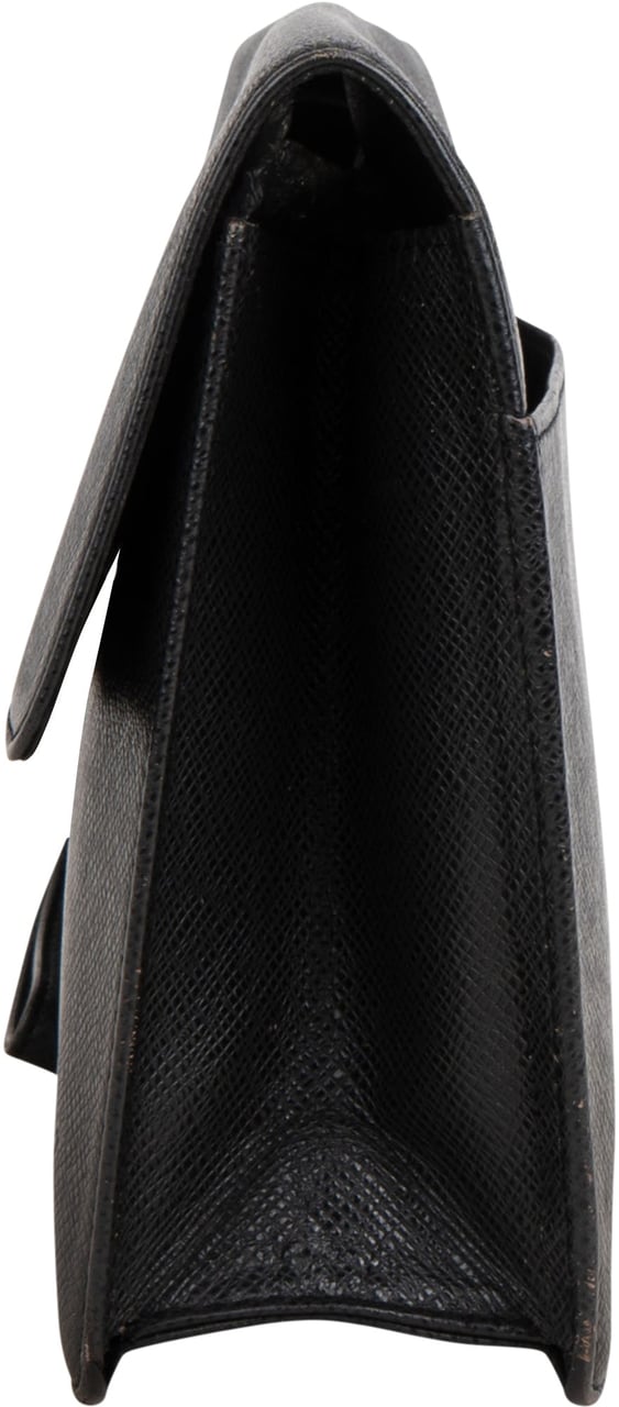 Louis Vuitton Louis Vuitton Taiga Leather Seelanga Clutch Zwart