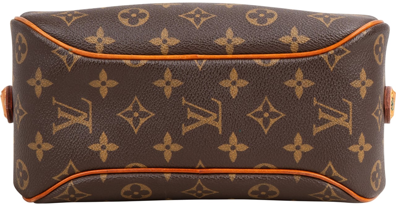 Louis Vuitton Louis Vuitton Canvas Monogram Blois Crossbody Bag Bruin