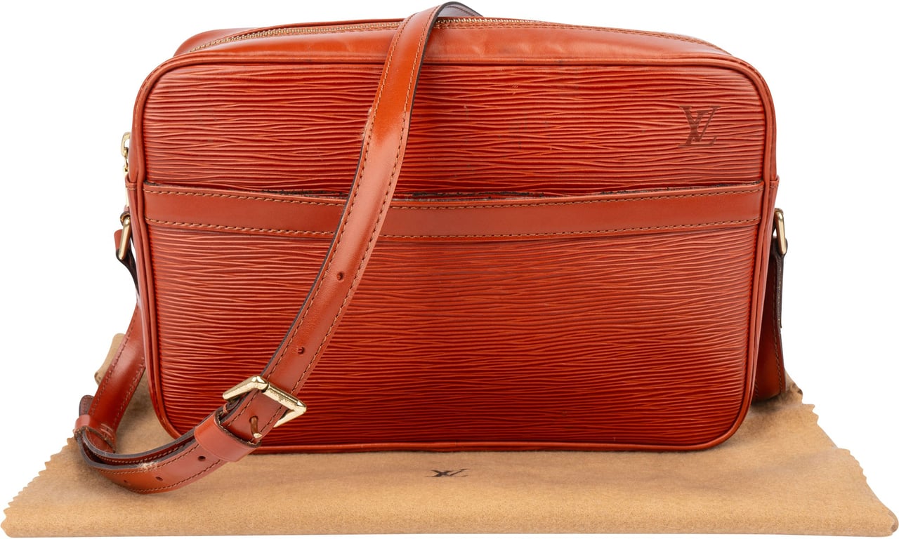 Louis Vuitton Cognac Epi Leather Trocadero 27 Crossbody Bag Bruin