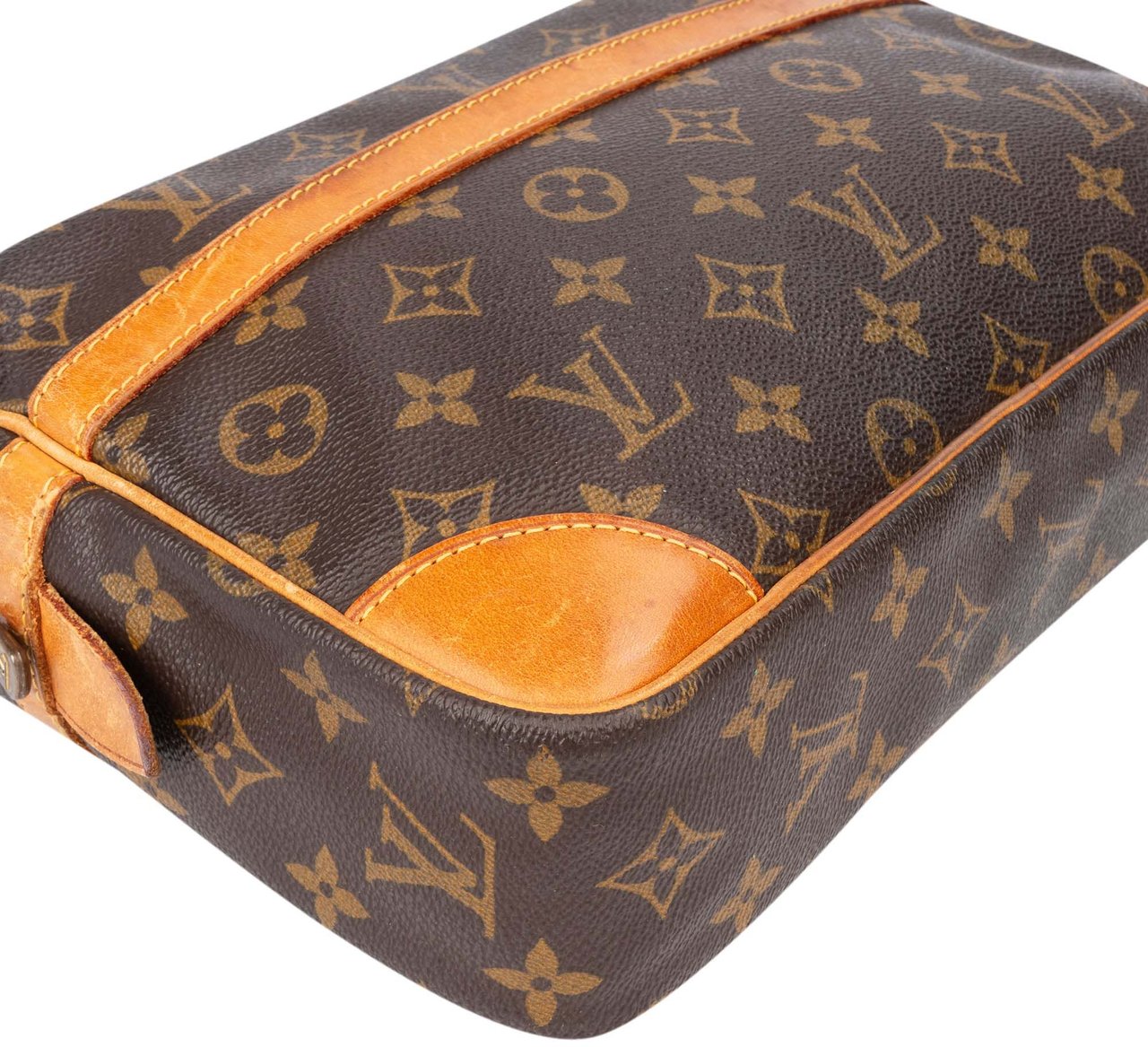Louis Vuitton Louis Vuitton Canvas Monogram Compiegne 28 Clutch Bruin