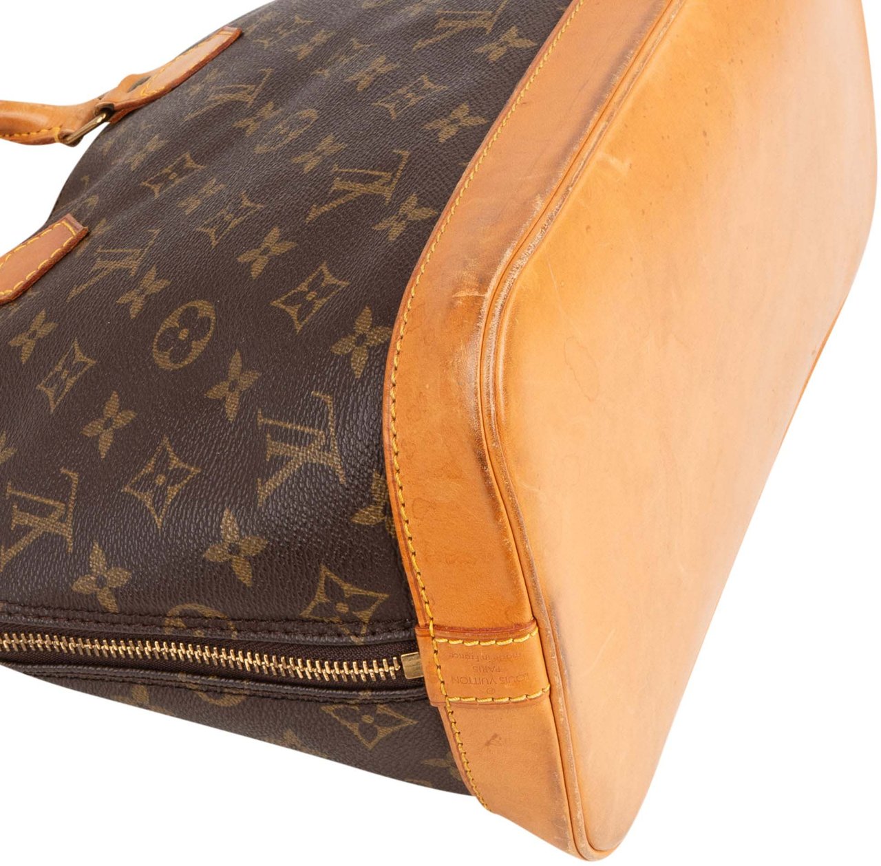 Louis Vuitton Louis Vuitton Canvas Monogram Alma PM Handbag Bruin