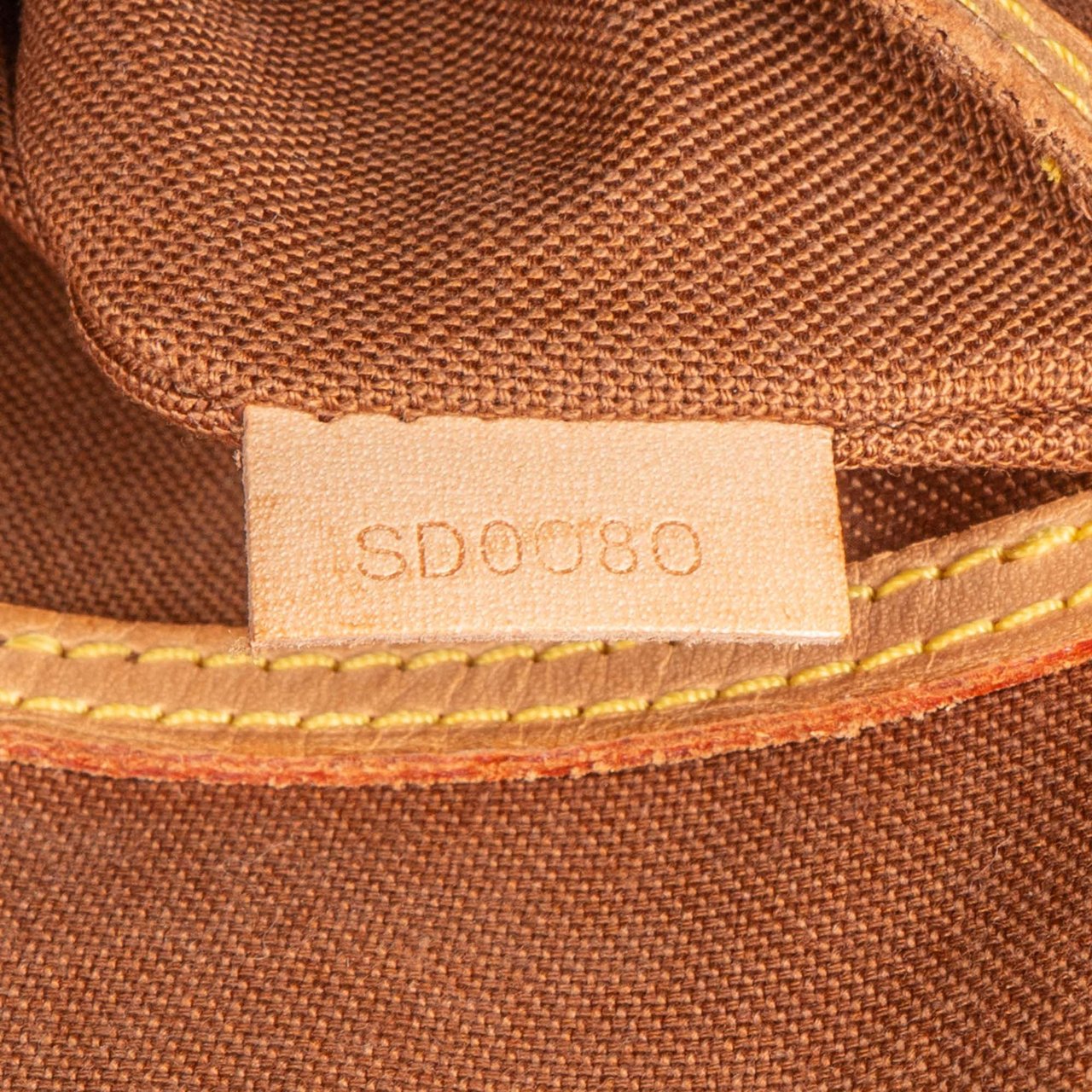 Louis Vuitton Louis Vuitton Canvas Monogram Alma PM Handbag Bruin