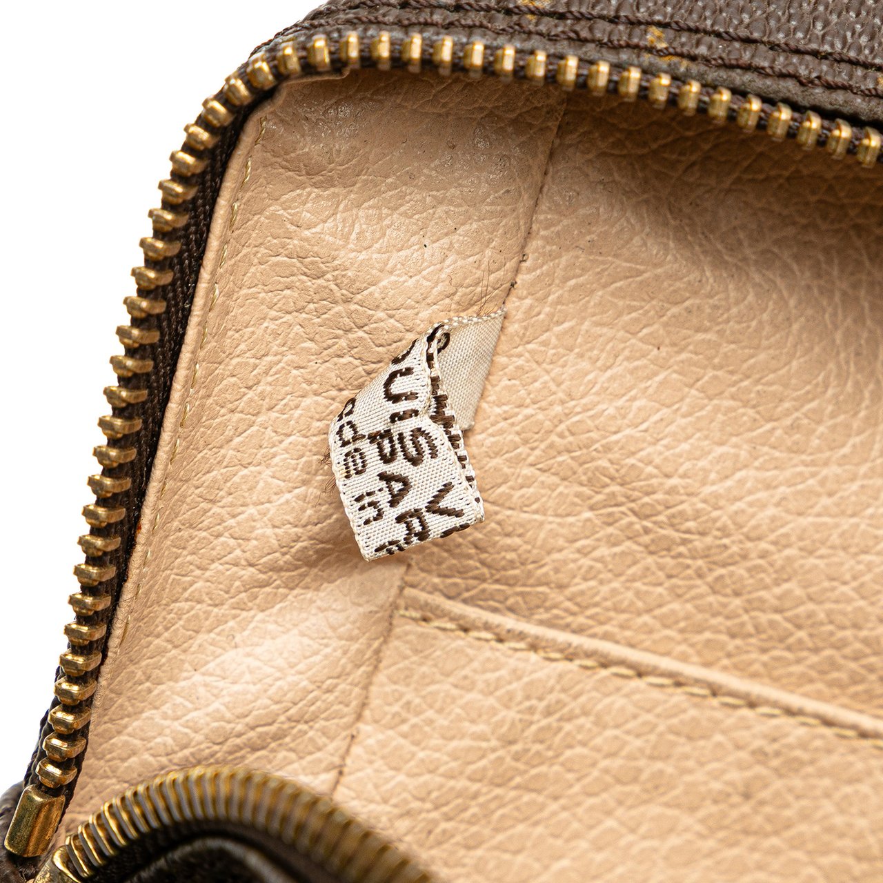 Louis Vuitton Monogram Trousse Toilette 28 Bruin