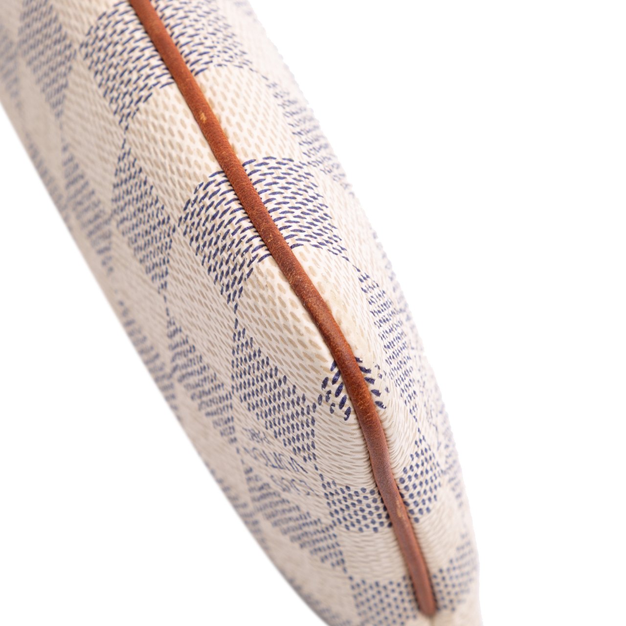 Louis Vuitton Damier Azur Pochette Milla MM Wit