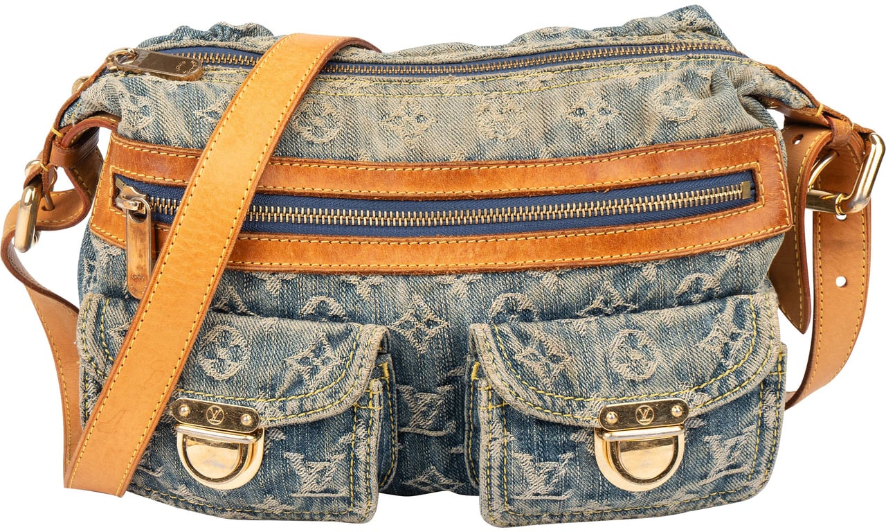 Louis Vuitton Louis Vuitton Denim Monogram Baggy PM Crossbody Bag Blauw