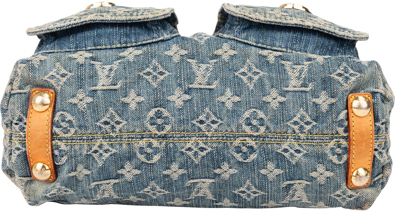 Louis Vuitton Louis Vuitton Denim Monogram Baggy PM Crossbody Bag Blauw