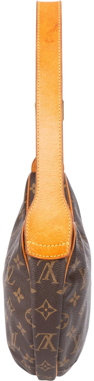 Louis Vuitton Louis Vuitton Canvas Monogram Croissant MM Shoulder Bag Bruin