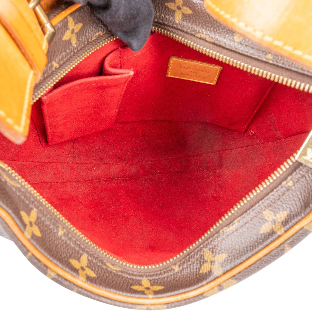 Louis Vuitton Louis Vuitton Canvas Monogram Croissant MM Shoulder Bag Bruin