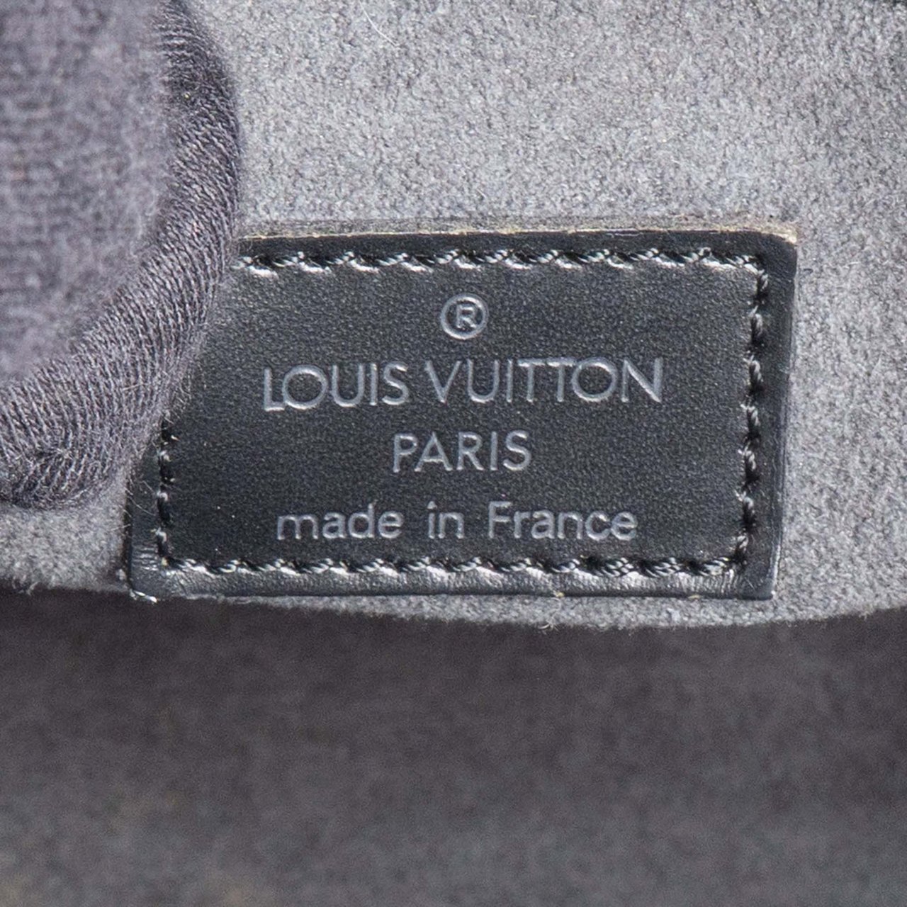 Louis Vuitton Louis Vuitton Noir Epi Leather Ombre Handbag Zwart
