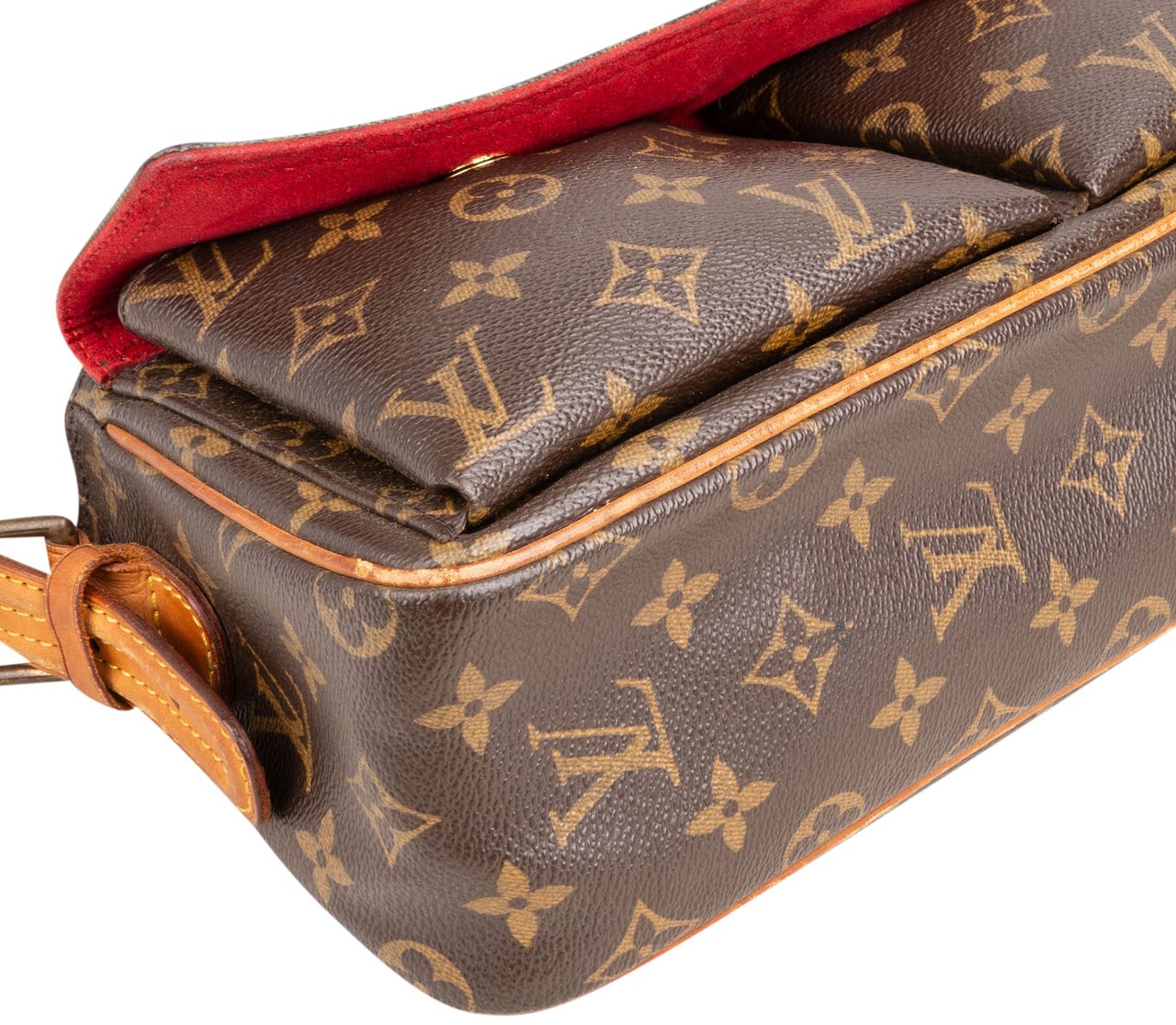 Louis Vuitton Louis Vuitton Canvas Monogram Viva Cite PM Shoulder Bag Bruin