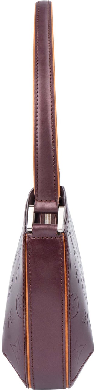 Louis Vuitton Louis Vuitton Monogram Pochette Mat Fowler Shoulder Bag Rood