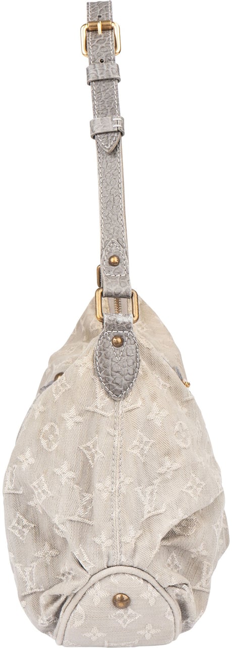 Louis Vuitton Louis Vuitton Denim Monogram Mahina Shoulder Bag Donkergrijs