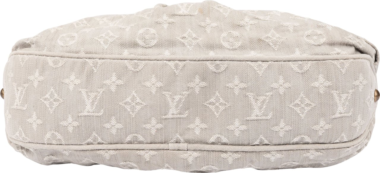 Louis Vuitton Louis Vuitton Denim Monogram Mahina Shoulder Bag Donkergrijs