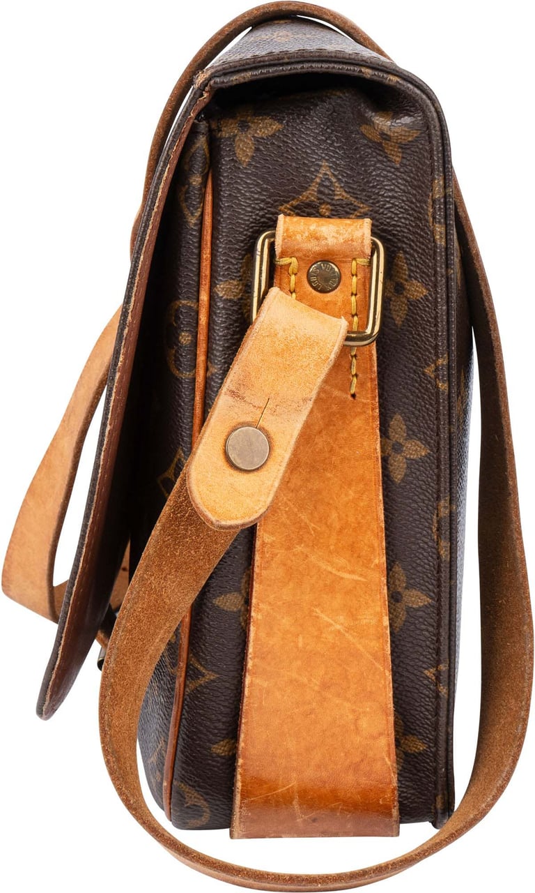 Louis Vuitton Louis Vuitton Canvas Monogram Cartouchiere GM Crossbody Bag Bruin