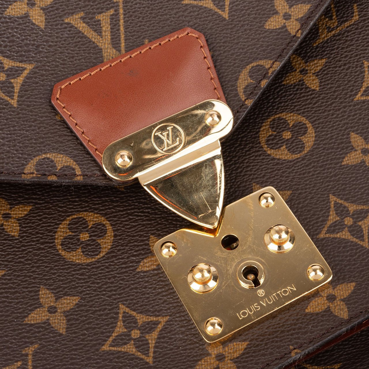 Louis Vuitton Louis Vuitton Canvas Monogram Monceau Handbag Bruin