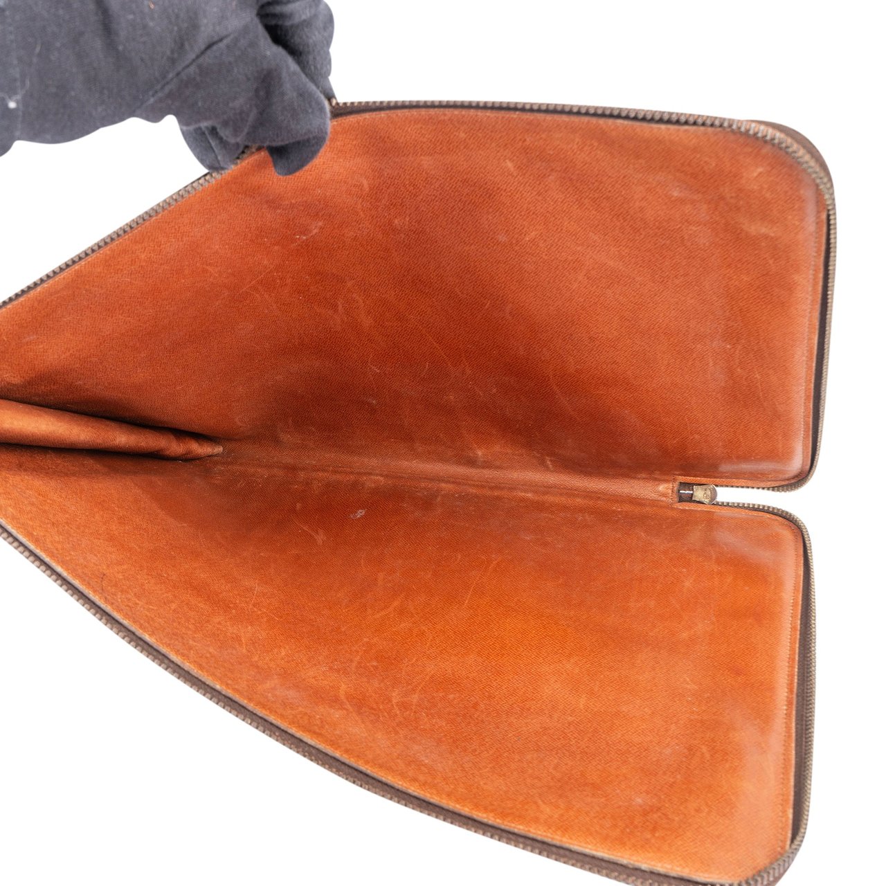 Louis Vuitton Louis Vuitton Canvas Monogram Laptop Clutch Bruin