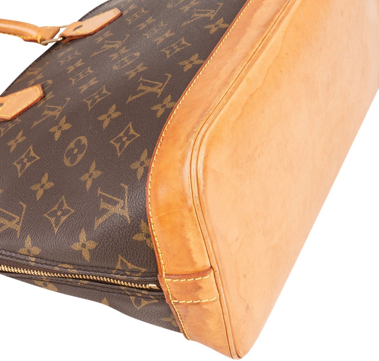 Louis Vuitton Louis Vuitton Canvas Monogram Alma PM Handbag Bruin